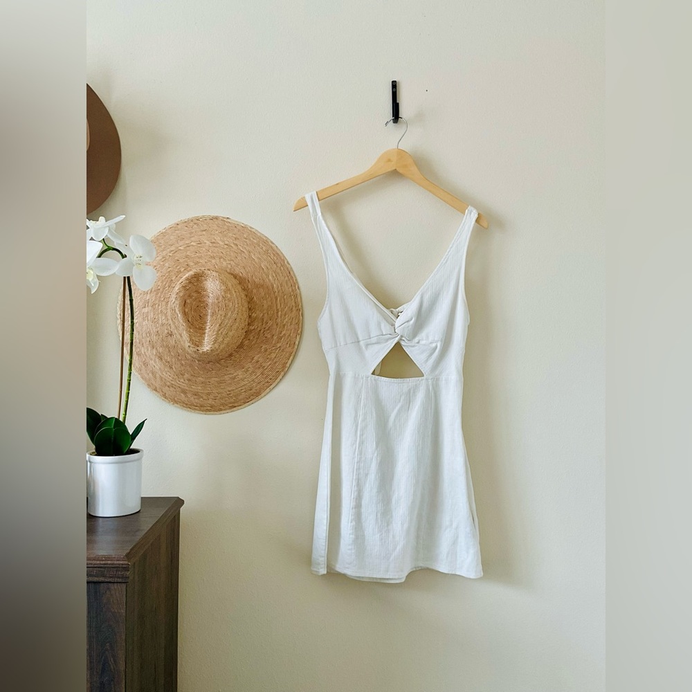 Forever 21 | White Linen Mini Dress | Size: S